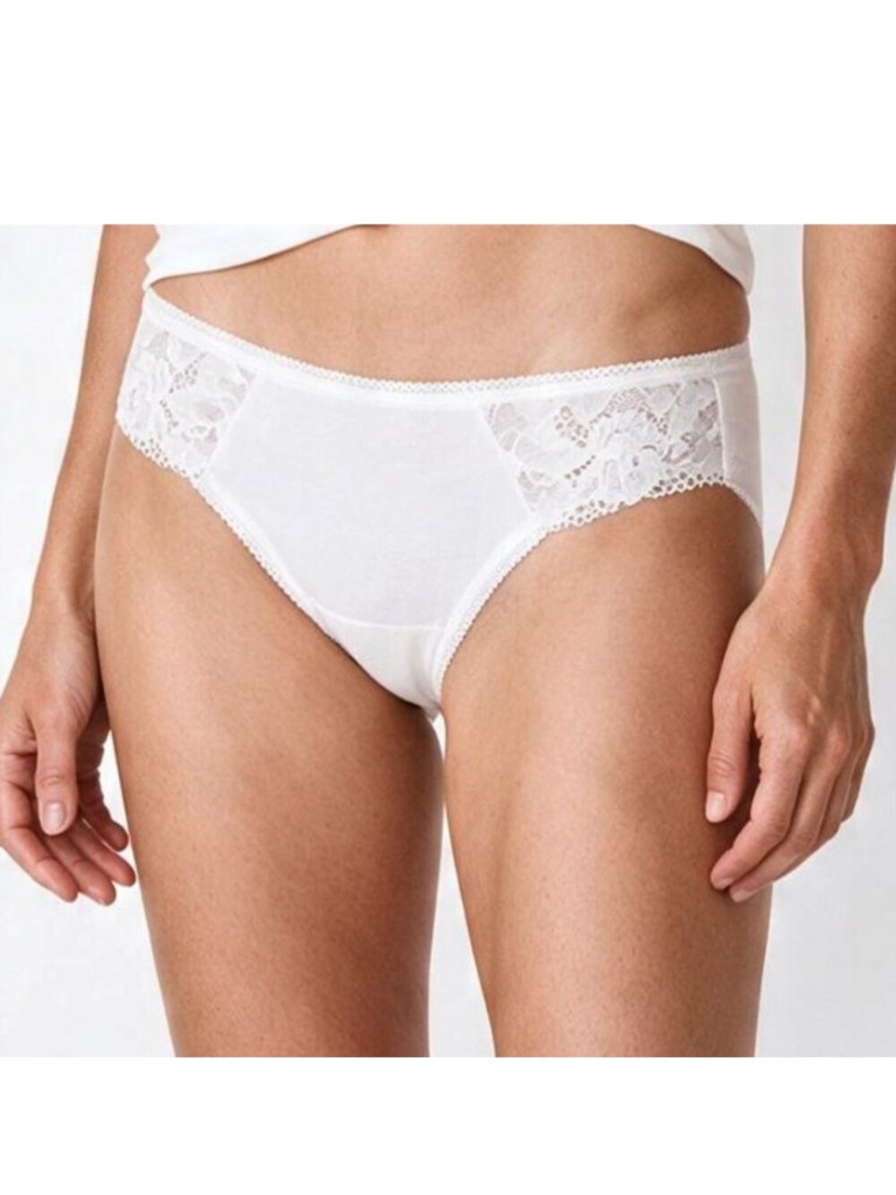 SOMA Intimates White Embraceable Bikini Panty with Crochet Lace - Size Large
